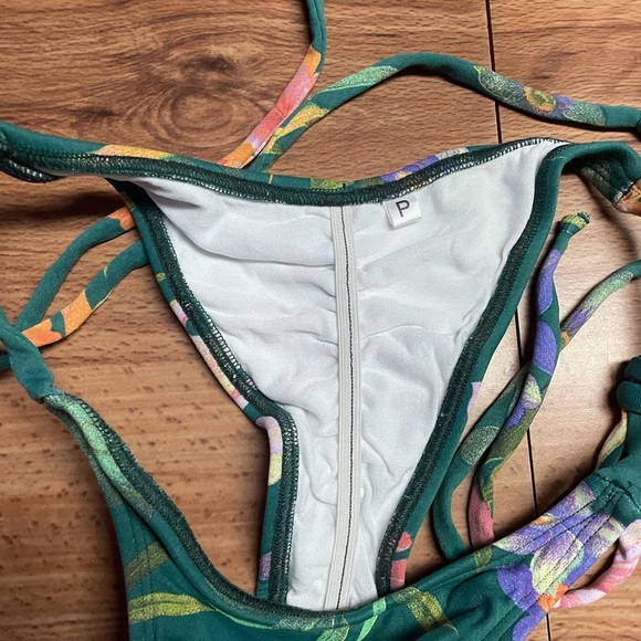 Green Floral Print Brazilian Bikini Set - Picture 7 of 10